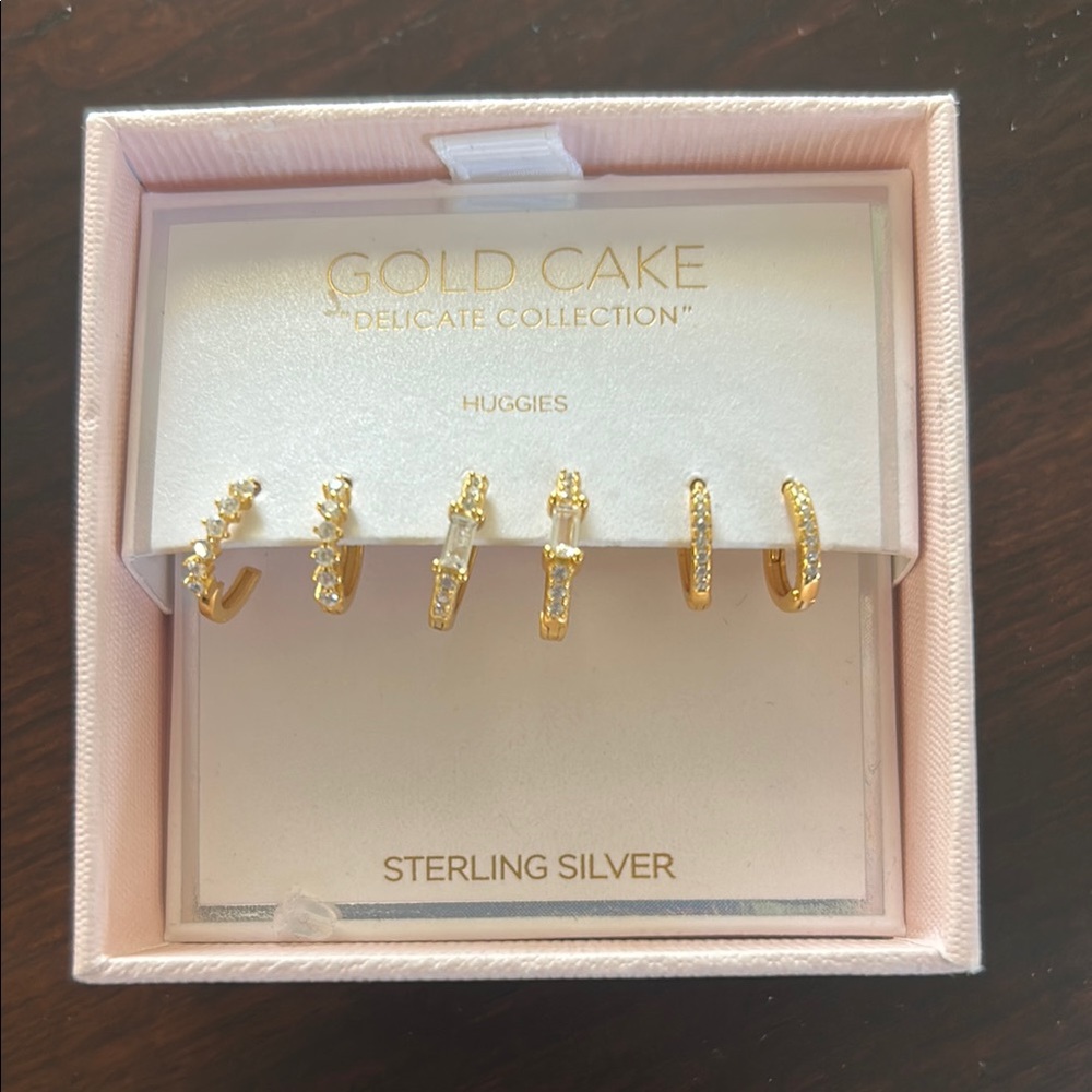 Delicate Collection Gold Huggies